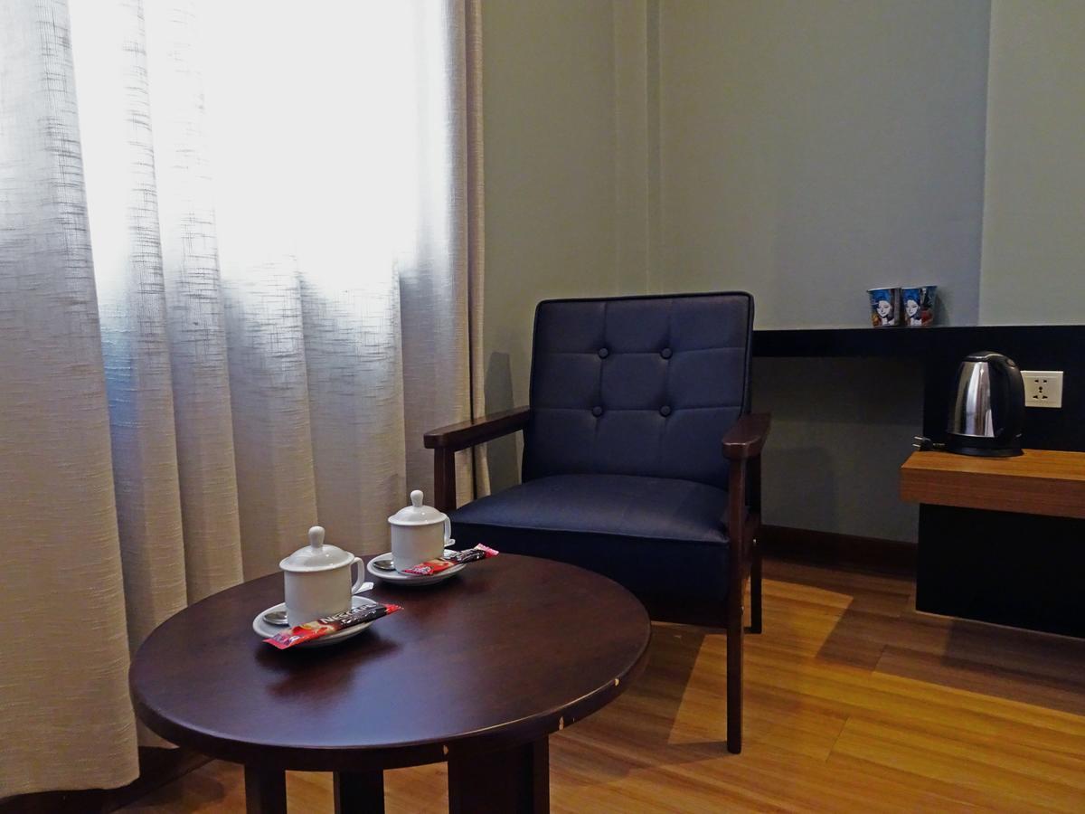 Hotel Azure Γιανγκόν Εξωτερικό φωτογραφία